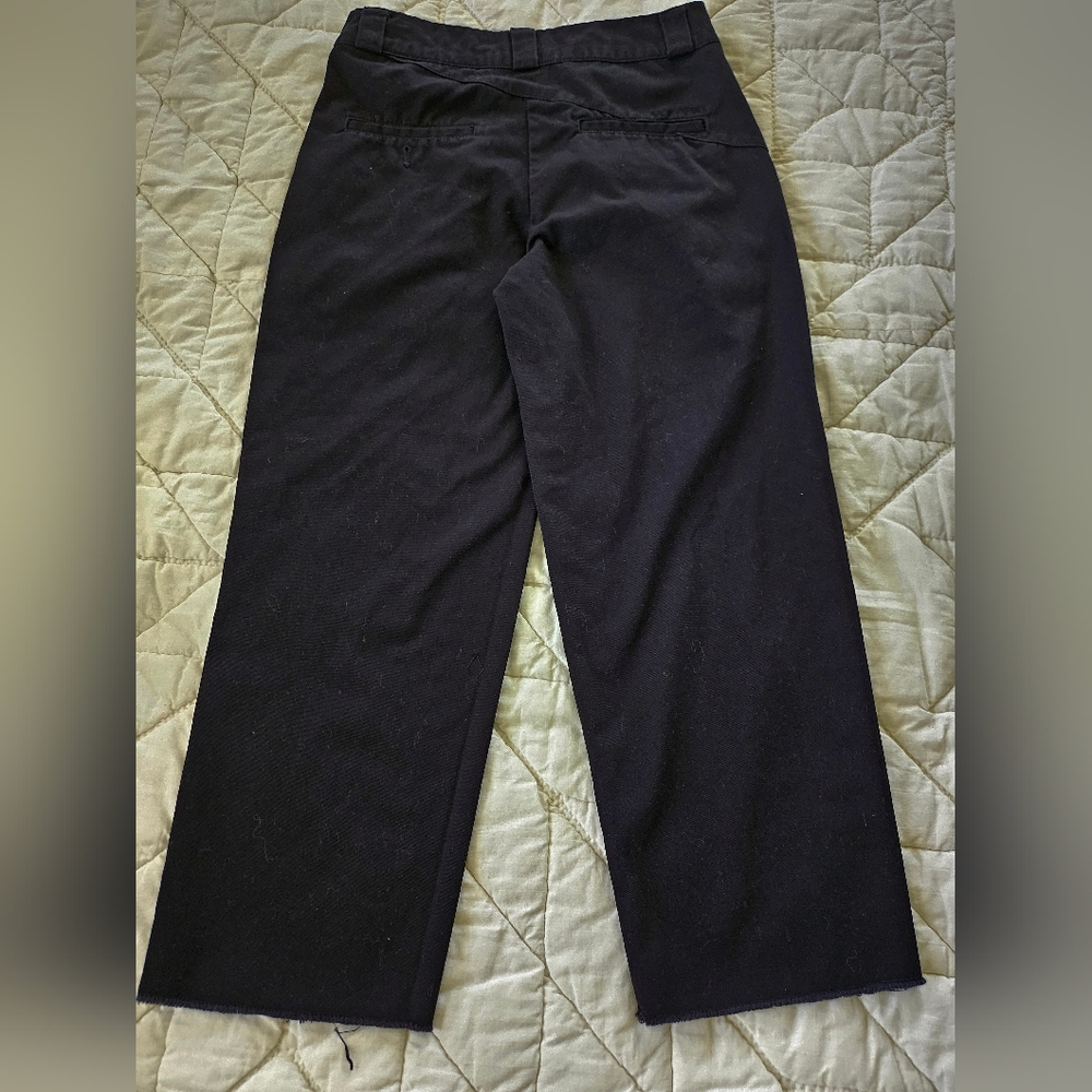 Volcom Black Mid-Rise Wide Leg Capris (True To This) - Picture 2 of 9